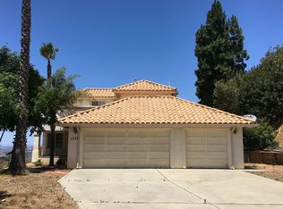 1220 Via Del Cerro, Vista, CA 92084