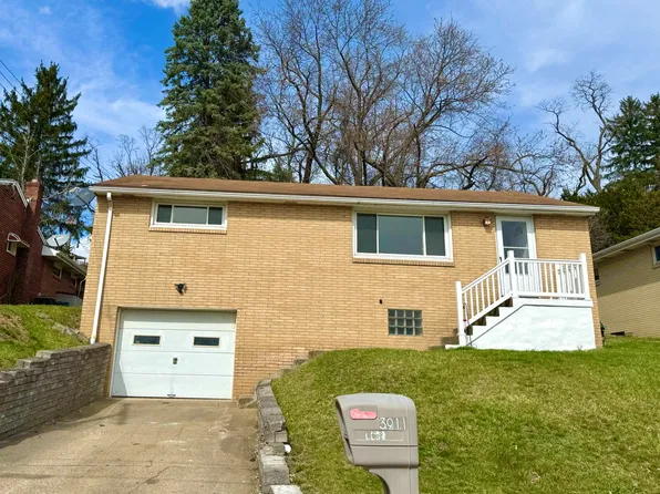 3911 Fleetwood Dr, West Mifflin, PA 15122