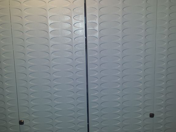 Closet doors for bedrooms