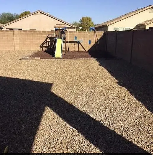 3 bed, 1127 sqft, $1,700 — Photo 2
