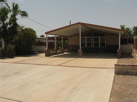 3rd image of 1823 Cyprus Lane