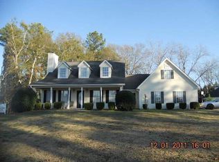 4 Beaubrook Ln, Sharpsburg, GA 30277