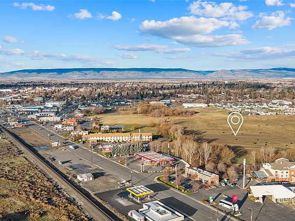 5th image of 0 Umptanum Road E