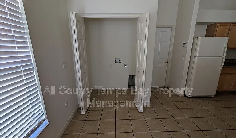 25820 Crippen Dr — Photo 12