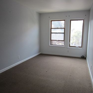 2nd image of 123 Guerrero St APT 1