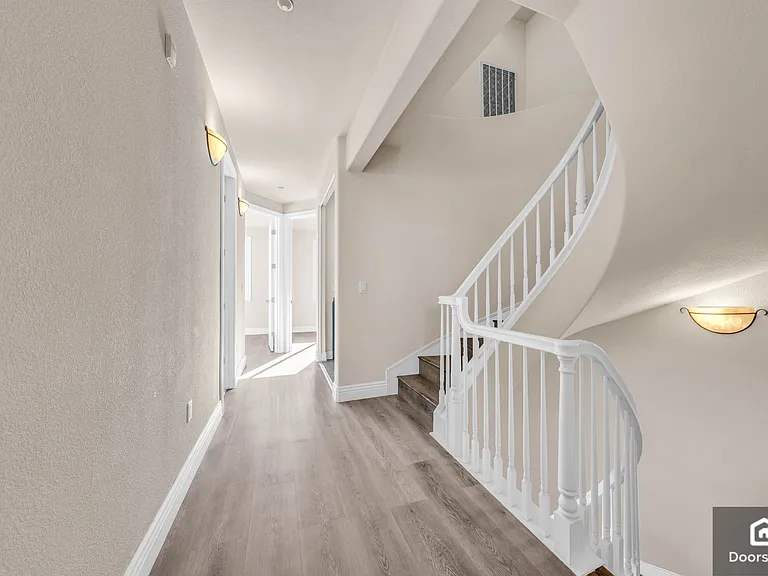 1164 McKay Dr — Photo 20
