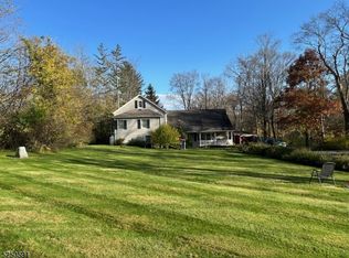 6 Mudtown Rd, Wantage, NJ 07461