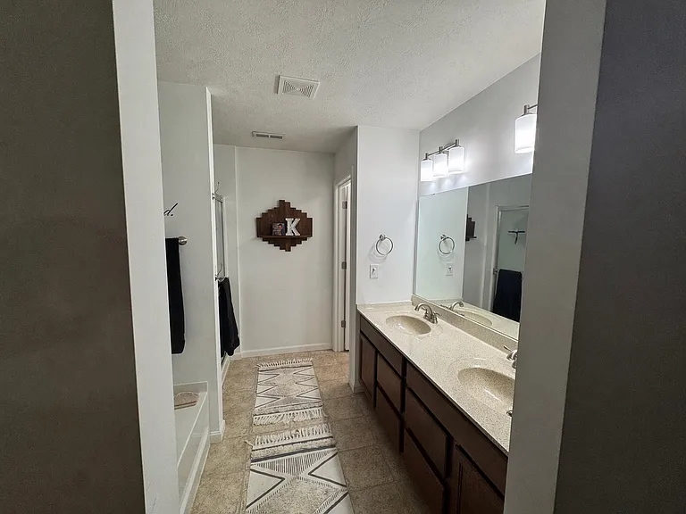 11104 Remembrance Ln — Photo 22