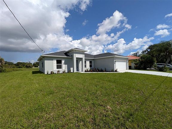 2nd image of 1135 N SAN MATEO DRIVE