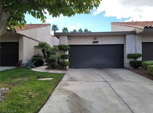 2427 Domingo St, Las Vegas, NV 89121