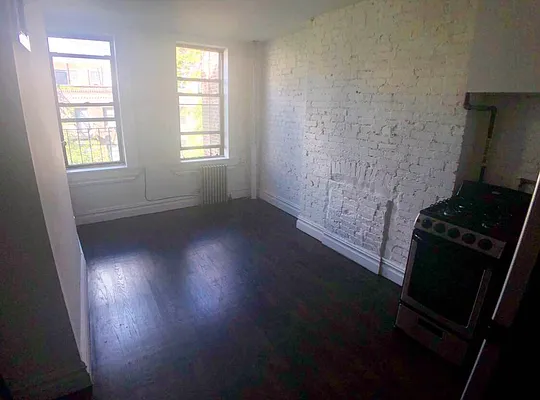 Rented by MOTION New York | media 4