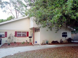 961 Glynlea Rd, Jacksonville, FL 32216