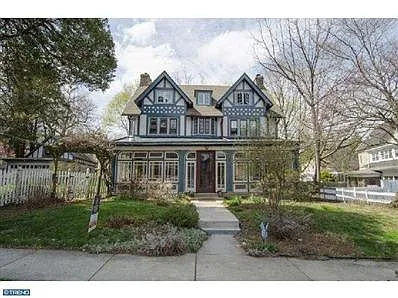 503 W Springer St photo 1