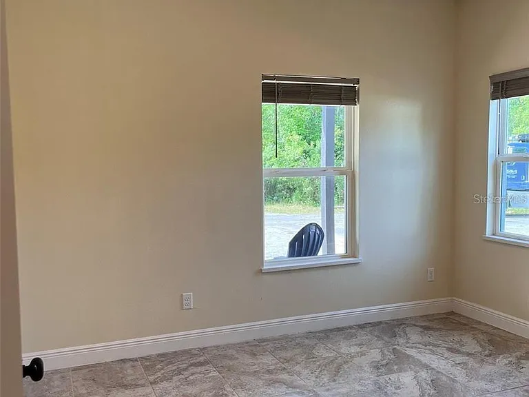 456 Baron Rd — Photo 15
