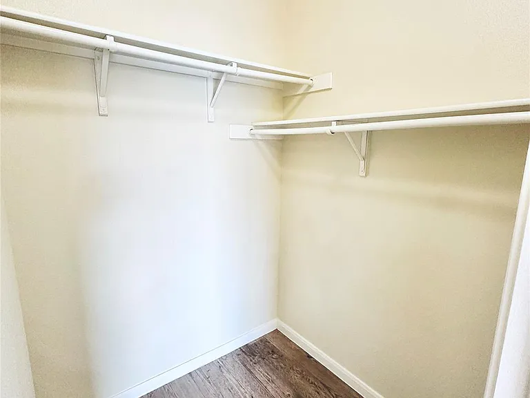 2873 Southampton Way #B — Photo 26