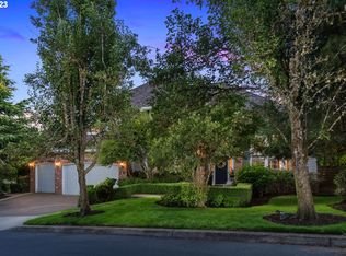 1843 NW Rosefinch Ln, Portland, OR 97229