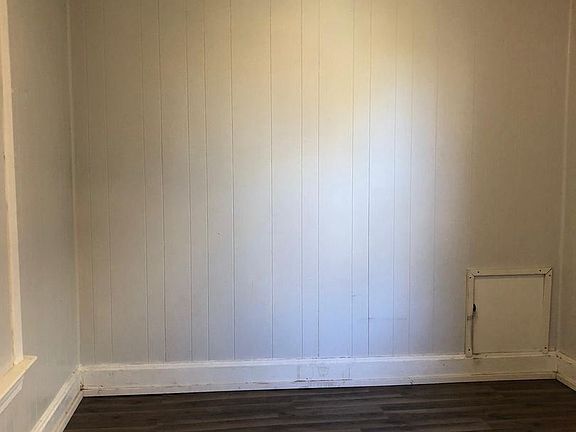 4th image of 4831 Melville Ave APT 2