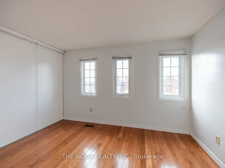 606 Cobblehill Dr — Photo 15