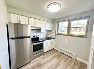 CMM 636 Larpenteur, Saint Paul, MN 55113