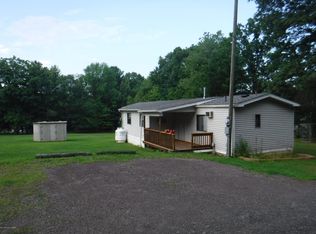 86 Peat Moss Rd, Sweet Valley, PA 18656