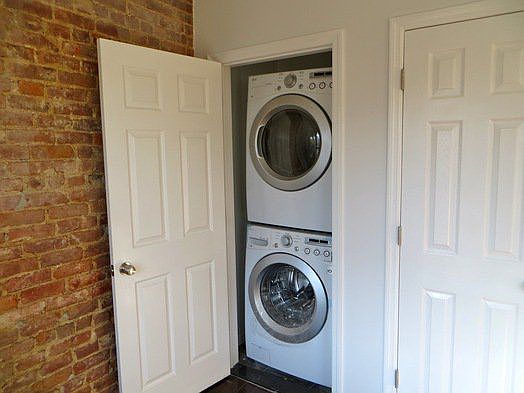 3rd image of 201 Macdonough St APT 2