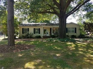 1500 Midwood Dr, Gastonia, NC 28052