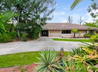 9351 NW 39th Ct, Coral Springs, FL 33065