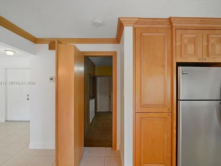 9349 NW 47th St — Photo 17