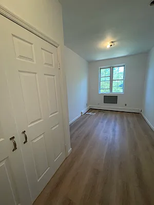 Rented by Hagstrom Management Inc | media 7