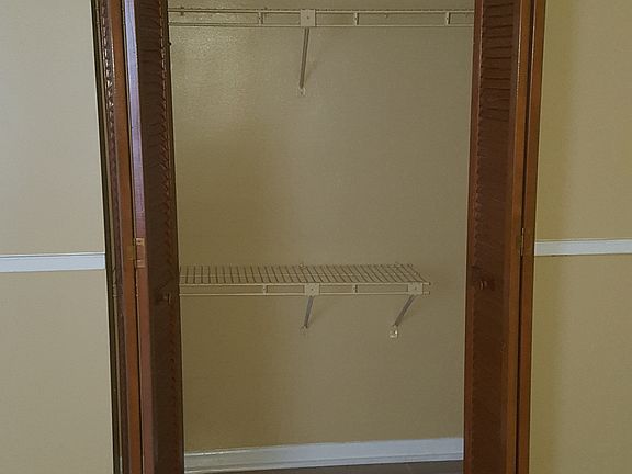5th image of 8520 Windypine Ln