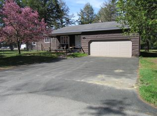 111 Middle Branch Rd, Old forge, NY 13420