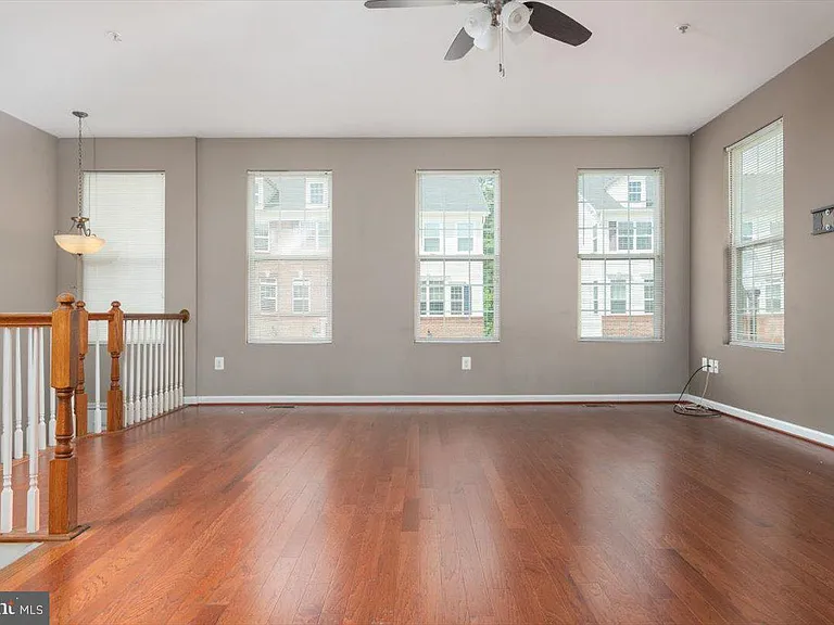 714 Millhouse Dr — Photo 5