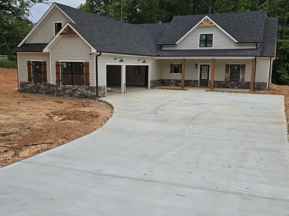 3805 Hutcheson Ferry Rd, Whitesburg, GA 30185