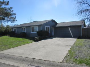 4279 White River Ct, Redding, CA 96003