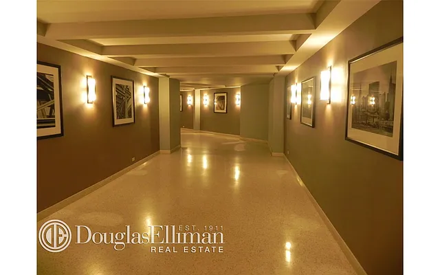 Sold by Douglas Elliman | media 29