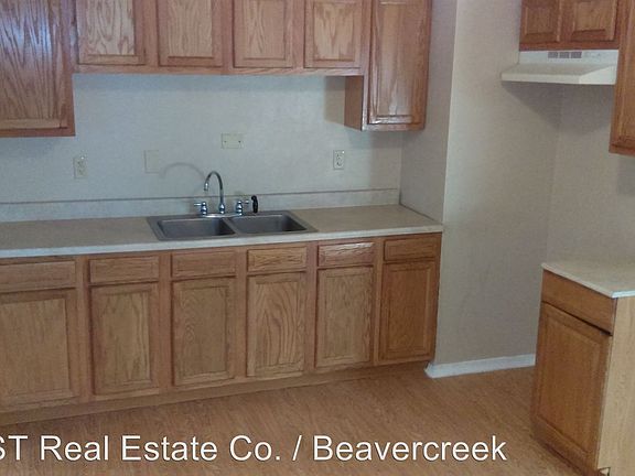 4th image of 3682 Brumbaugh Blvd