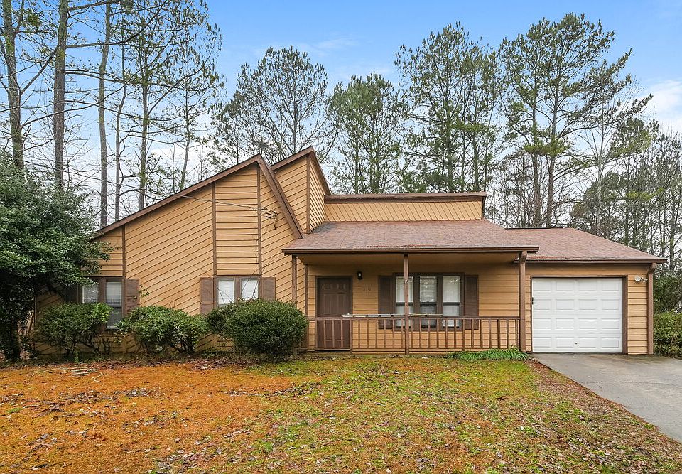 1st image of 319 Knollwood Ln