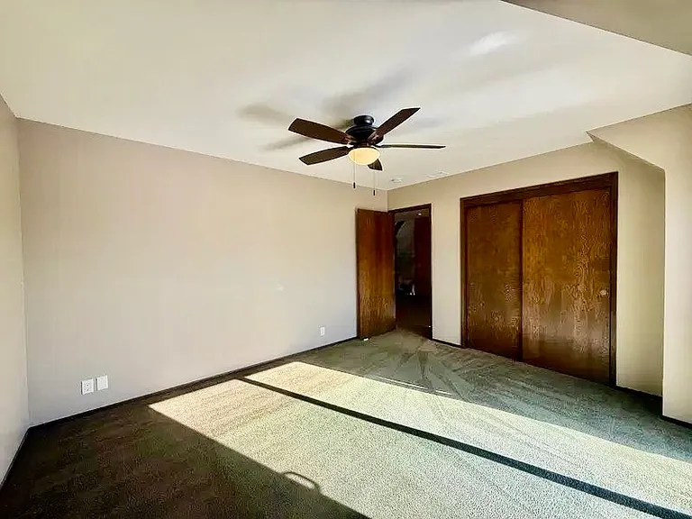 426 Galvin Cir #2 — Photo 8