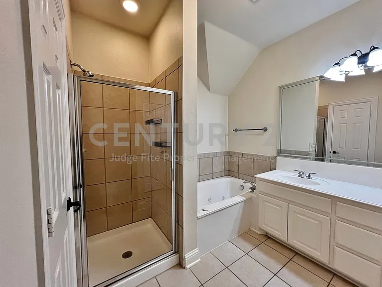 5808 La Vista Dr — Photo 22