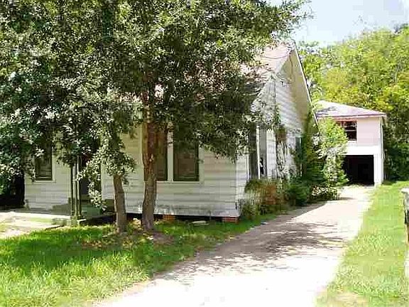 2nd image of 650 Campus St