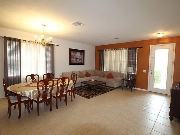 3rd image of 14871 Pellicer Dr