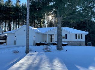 210 Red Pine Dr, Somerset, WI 54025