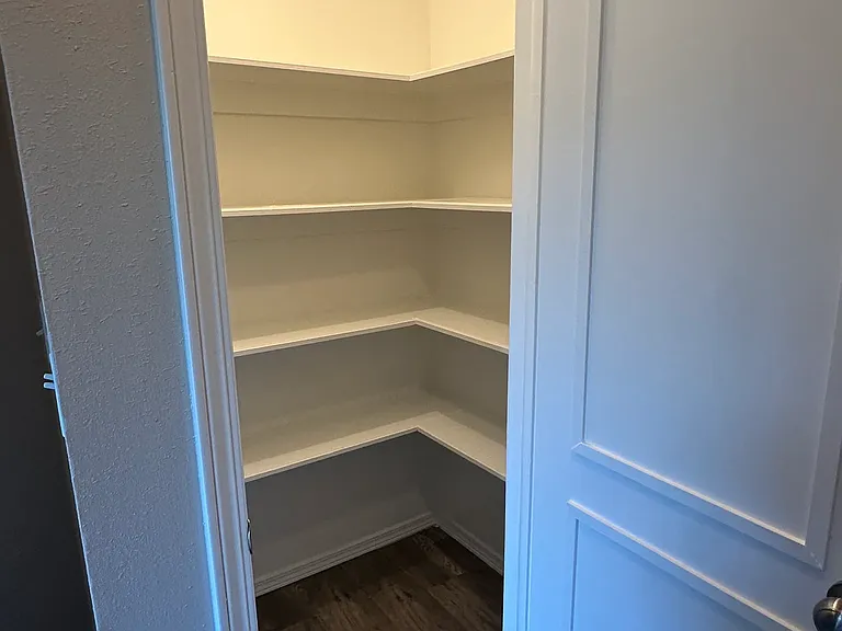211 N Grace St #6 — Photo 14