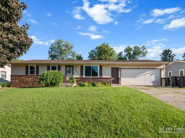 2958 Bluewater Ln SW, Grandville, MI 49418