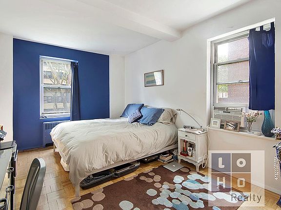 5th image of 500 Grand St #B2e
