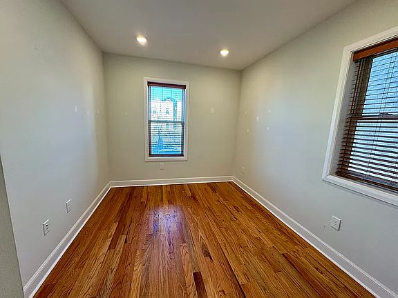 3rd image of 116 Carlton Ave #116