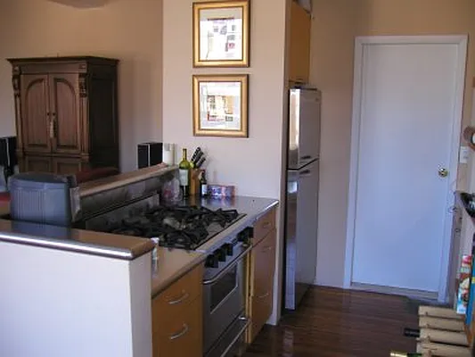 Rented by Triumph Property Group | media 17