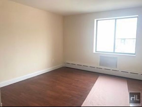 5th image of 1962 77th St APT 2B