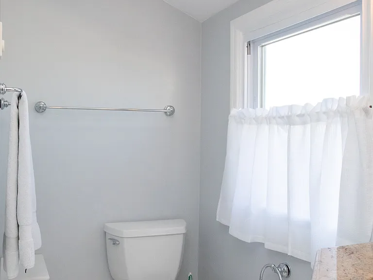1335 Flying Point Rd — Photo 17