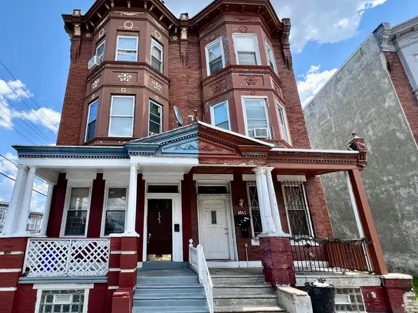 3563 N 11th St, Philadelphia, PA 19140